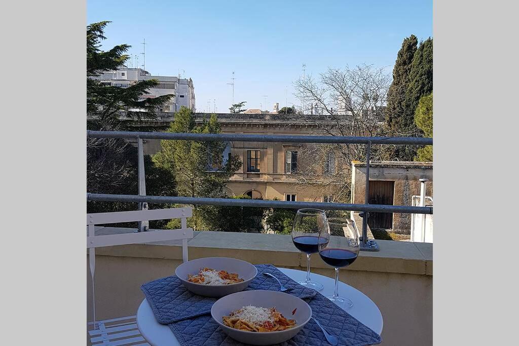 Designer Apartment Lecce Exterior photo