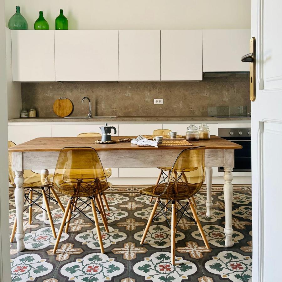 Designer Apartment Lecce Exterior photo